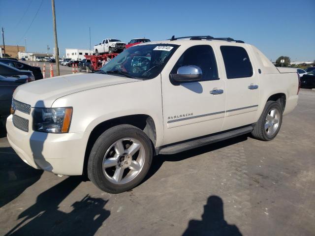 3GNTKGE79DG371415 - 2013 CHEVROLET AVALANCHE LTZ WHITE photo 1