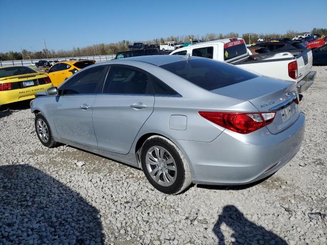 5NPEB4AC7BH026780 - 2011 HYUNDAI SONATA GLS SILVER photo 2