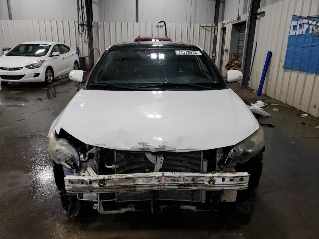 JTKJF5C79B3008679 - 2011 TOYOTA SCION TC 白色 照片 5