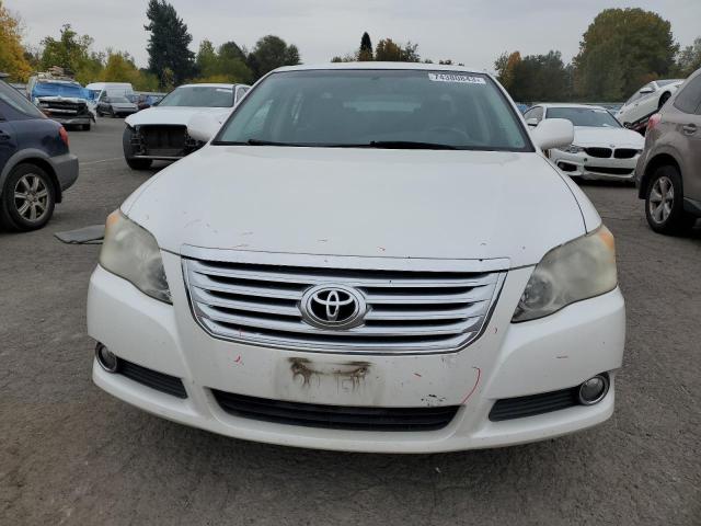 4T1BK3DB4AU358644 - 2010 TOYOTA AVALON XL WHITE photo 5