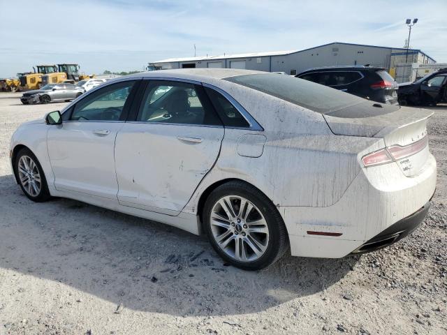 3LN6L2J98ER829914 - 2014 LINCOLN MKZ WHITE photo 2