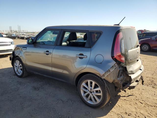 KNDJP3A58J7611897 - 2018 KIA SOUL + GRAY photo 2