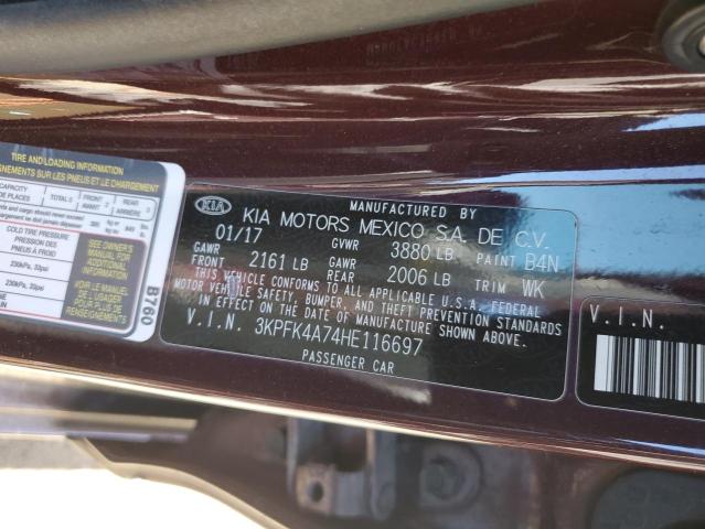 3KPFK4A74HE116697 - 2017 KIA FORTE LX PURPLE photo 13