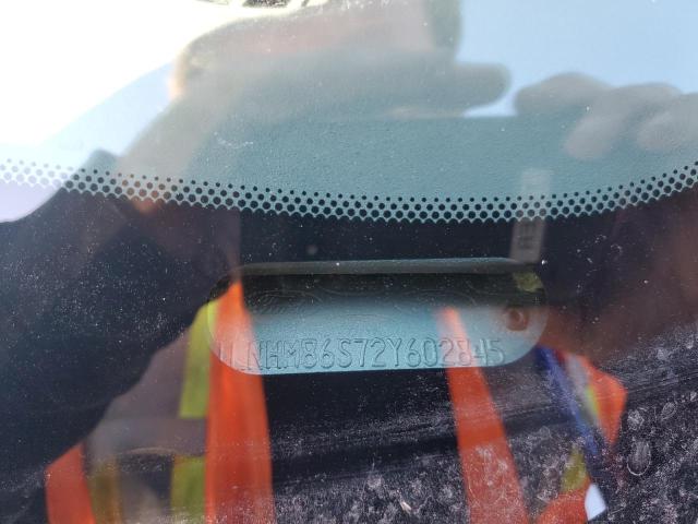 1LNHM86S72Y602845 - 2002 LINCOLN LS Gümüş foto 12