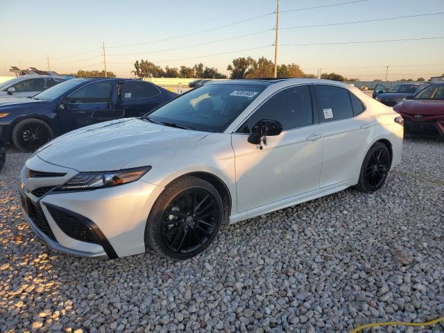 4T1KZ1AK6RU090020 - 2024 TOYOTA CAMRY TRD WHITE photo 1