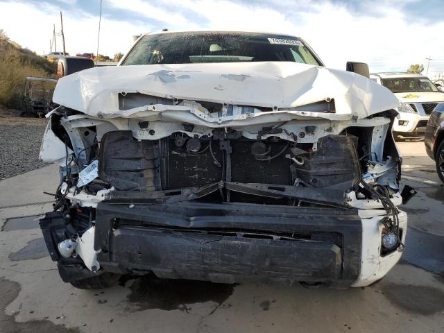 5TFUY5F12KX830979 - 2019 TOYOTA TUNDRA DOUBLE CAB SR/SR5 WHITE photo 5