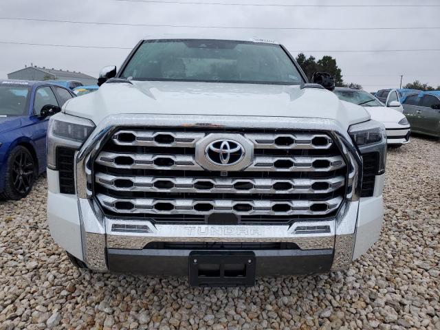 5TFMC5EC0PX003412 - 2023 TOYOTA TUNDRA CREWMAX PLATINUM Weiß Foto 5