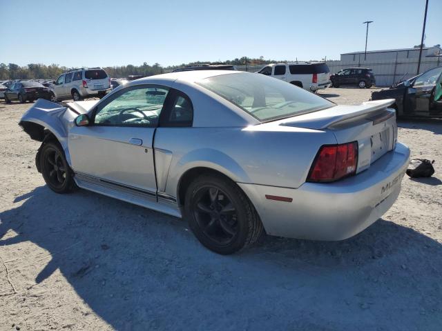 1FAFP4040YF293686 - 2000 FORD MUSTANG SILVER photo 2