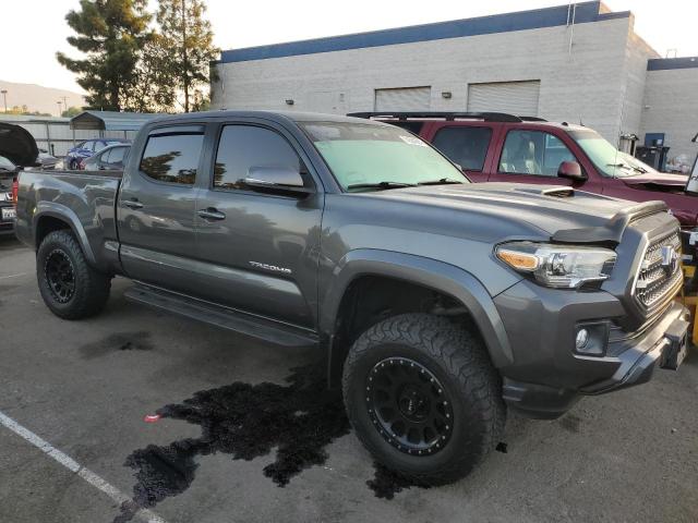 3TMBZ5DN5GM003243 - 2016 TOYOTA TACOMA DOUBLE CAB GRAY photo 4