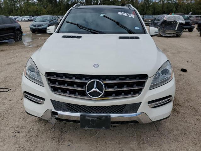 4JGDA5HB6CA070274 - 2012 MERCEDES-BENZ ML 350 4MATIC WHITE photo 5