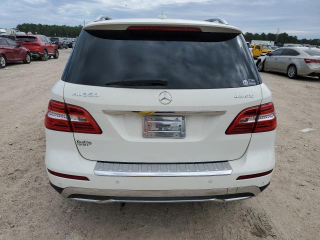 4JGDA5HB6CA070274 - 2012 MERCEDES-BENZ ML 350 4MATIC WHITE photo 6
