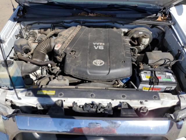 5TFJU4GN0DX035829 - 2013 TOYOTA TACOMA DOUBLE CAB PRERUNNER WHITE photo 11