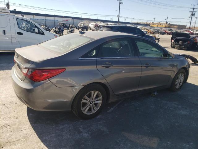 5NPEB4AC0CH472481 - 2012 HYUNDAI SONATA GLS GRAY photo 3