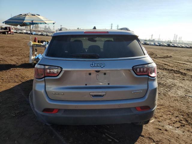 3C4NJDBB0JT360138 - 2018 JEEP COMPASS LATITUDE SILVER photo 6