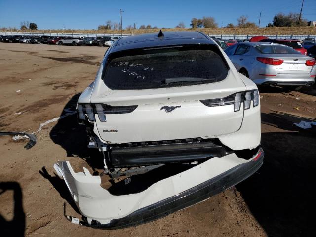 3FMTK3SU9PMA64307 - 2023 FORD MUSTANG MA PREMIUM WHITE photo 6