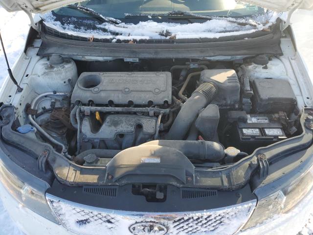 KNAFU4A20A5063512 - 2010 KIA FORTE EX WHITE photo 11