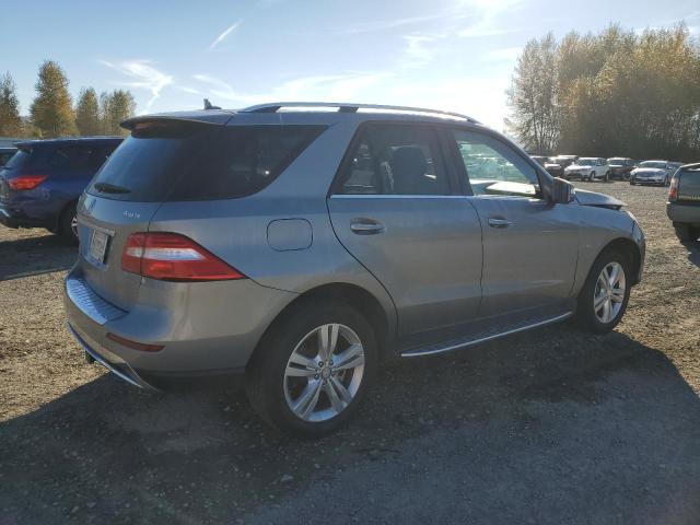 4JGDA5HB6CA024296 - 2012 MERCEDES-BENZ ML 350 4MATIC SILVER photo 3