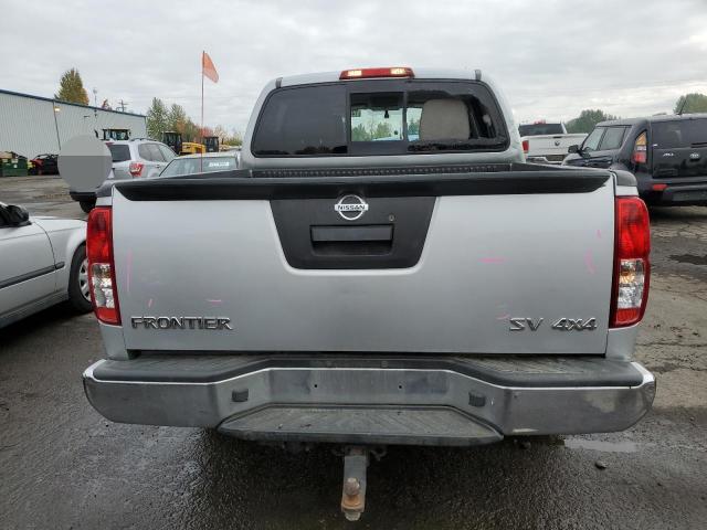 1N6AD0EV7HN746048 - 2017 NISSAN FRONTIER S SILVER photo 6