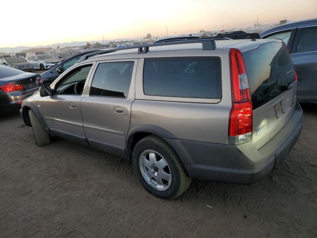 YV1SZ59HX31109076 - 2003 VOLVO XC70 GOLD photo 2