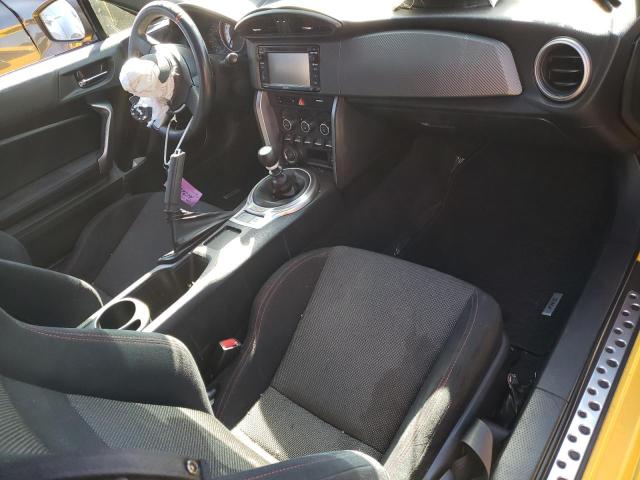 JF1ZNAA10F9706790 - 2015 TOYOTA SCION FR-S 金色 照片 8