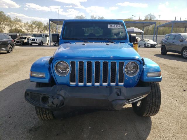 1C4JJXP69MW734692 - 2021 JEEP WRANGLER U SAHARA 4XE BLUE photo 5