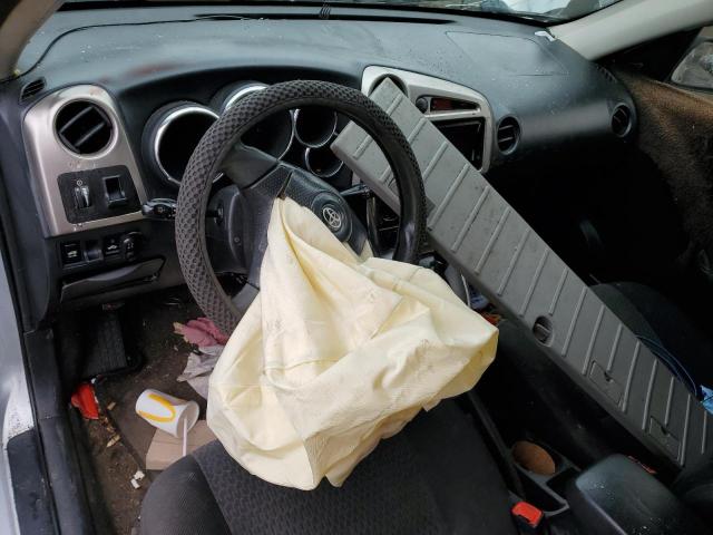 2T1KR32E97C659462 - 2007 TOYOTA COROLLA MA XR SILVER photo 8