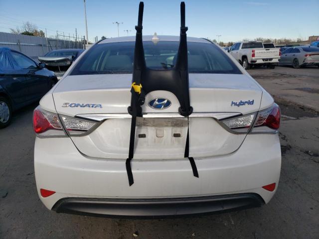 KMHEC4A46BA005704 - 2011 HYUNDAI SONATA HYBRID WHITE photo 6