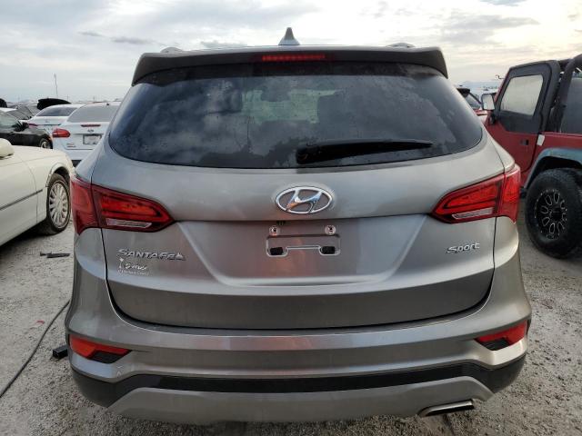 5NMZU3LB5JH078091 - 2018 HYUNDAI SANTA FE S GRAY photo 6