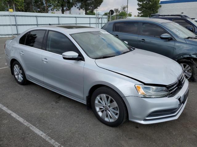 3VWD67AJ1GM254479 - 2016 VOLKSWAGEN JETTA SE SILVER photo 4