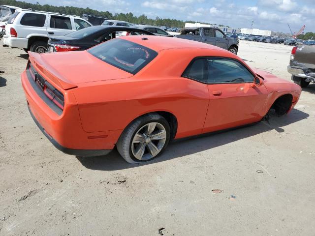 2C3CDZAG2JH215351 - 2018 DODGE CHALLENGER SXT ORANGE photo 3