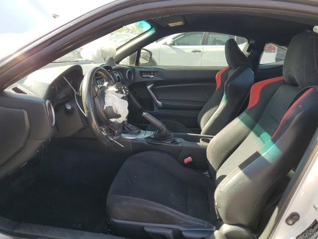 JF1ZNAA12D2706098 - 2013 TOYOTA SCION FR-S WHITE photo 7