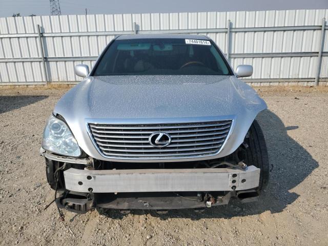 JTHBN36F940133299 - 2004 LEXUS LS 430 SILVER photo 5