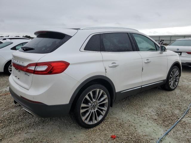 2LMPJ8LP7JBL18720 - 2018 LINCOLN MKX RESERVE Սպիտակ լուսանկար 3