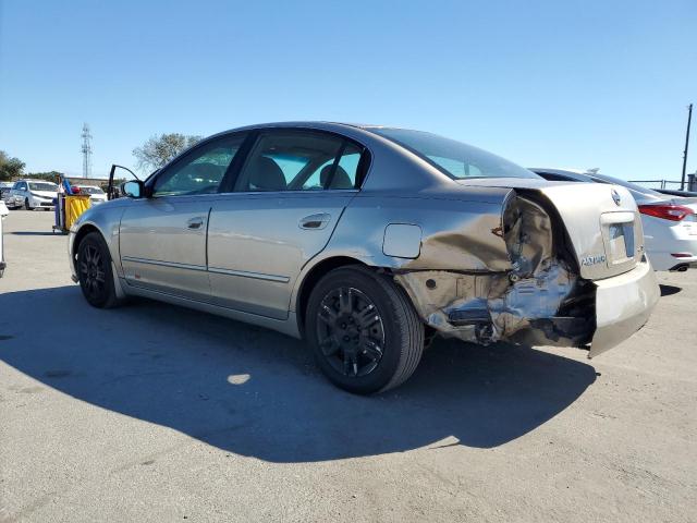 1N4AL11D55C331980 - 2005 NISSAN ALTIMA S GOLD photo 2