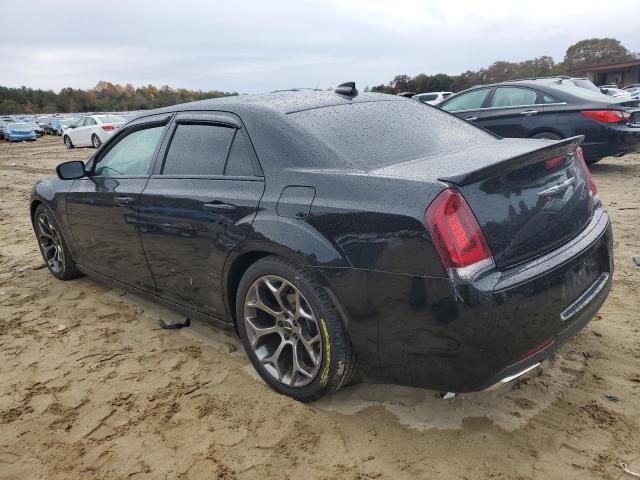 2C3CCABG6JH214951 - 2018 CHRYSLER 300 S BLACK photo 2