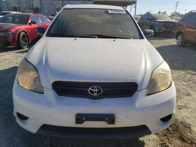 2T1KR32E35C505195 - 2005 TOYOTA COROLLA MA XR WHITE photo 5