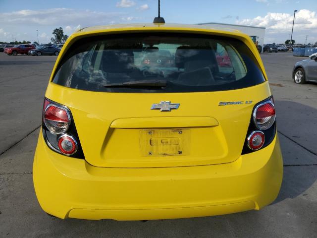 1G1JC6SG8G4103011 - 2016 CHEVROLET SONIC LT YELLOW photo 6