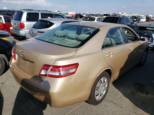 4T1BF3EK3BU714215 - 2011 TOYOTA CAMRY BASE GOLD photo 3