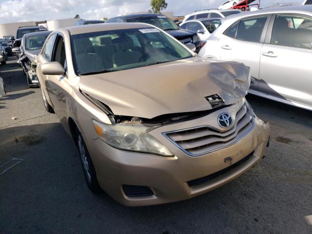 4T1BF3EK3BU714215 - 2011 TOYOTA CAMRY BASE GOLD photo 4