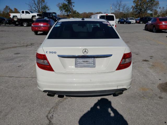 WDDGF5EB2AR087715 - 2010 MERCEDES-BENZ C 300 WHITE photo 6