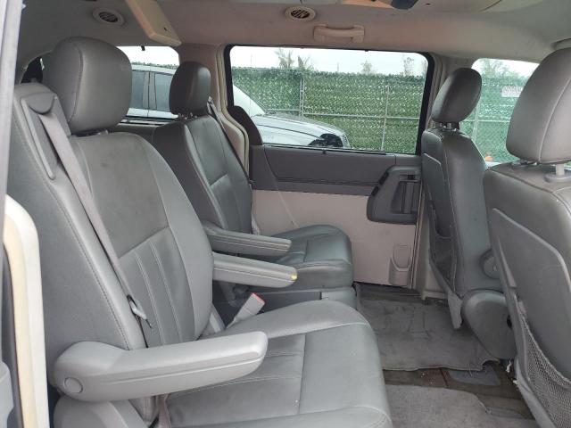 2A8HR54109R530196 - 2009 CHRYSLER TOWN & COU TOURING SILVER photo 11