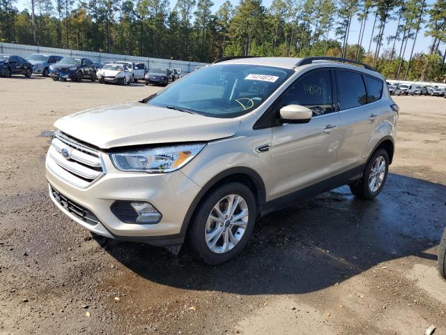 1FMCU0GD3JUC87348 - 2018 FORD ESCAPE SE BEIGE photo 1