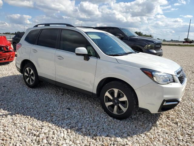 JF2SJAJC6JH543569 - 2018 SUBARU FORESTER 2.5I LIMITED WHITE photo 4