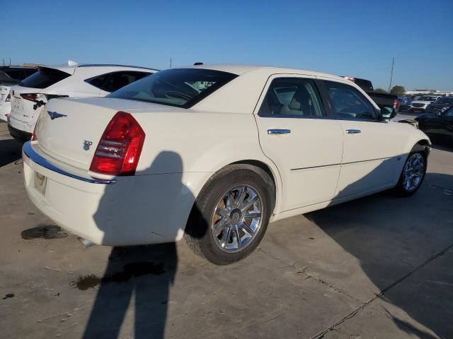 2C3KA63H16H399570 - 2006 CHRYSLER 300C WHITE photo 3