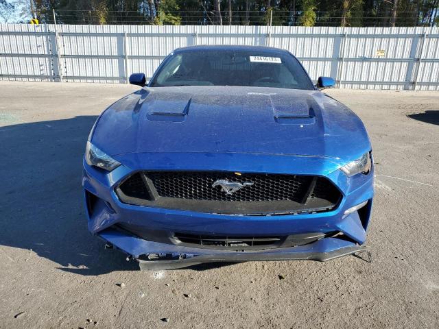 1FA6P8CF1J5135468 - 2018 FORD MUSTANG GT BLUE photo 5