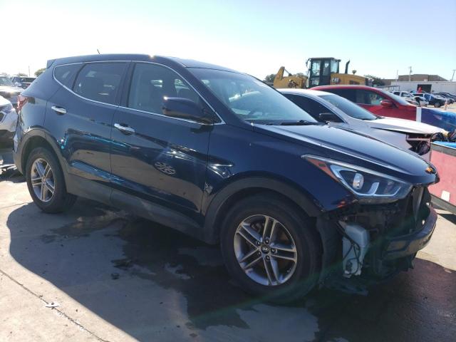 5XYZT3LBXJG531974 - 2018 HYUNDAI SANTA FE S BLUE photo 4