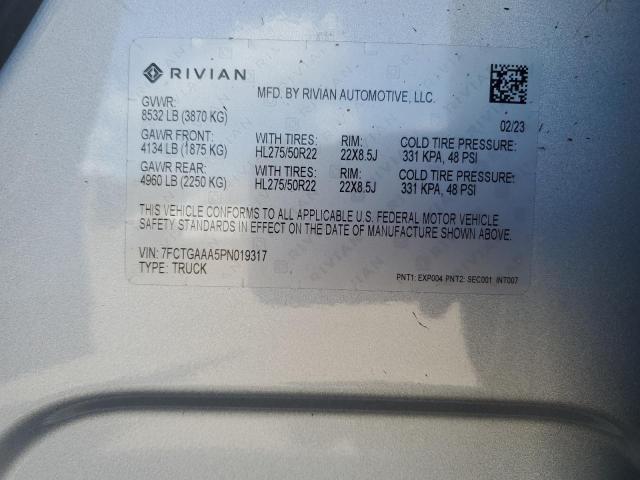 7FCTGAAA5PN019317 - 2023 RIVIAN R1T ADVENTURE SILVER photo 13