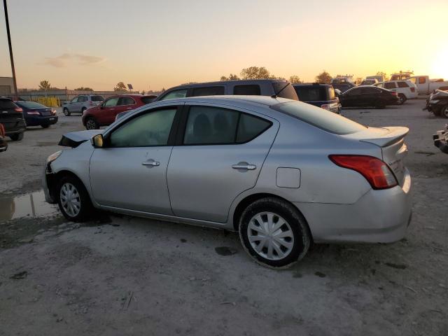 3N1CN7AP1HL804859 - 2017 NISSAN VERSA S SILVER photo 2