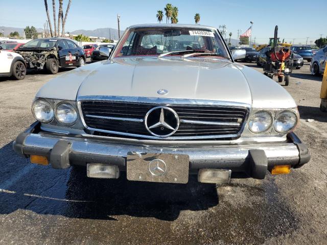 10702412019014 - 1977 MERCEDES-BENZ 400-CLASS SILVER photo 5