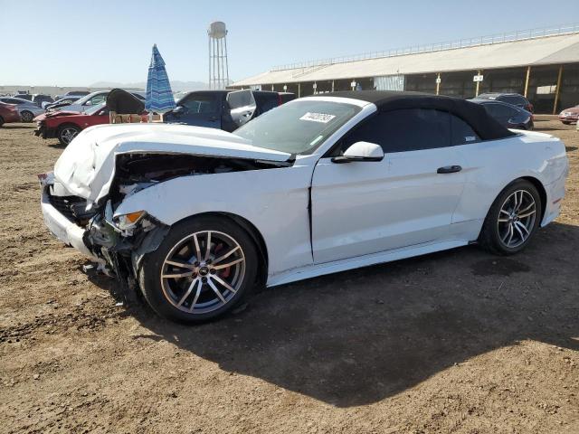1FATP8UH5F5400676 - 2015 FORD MUSTANG WHITE photo 1